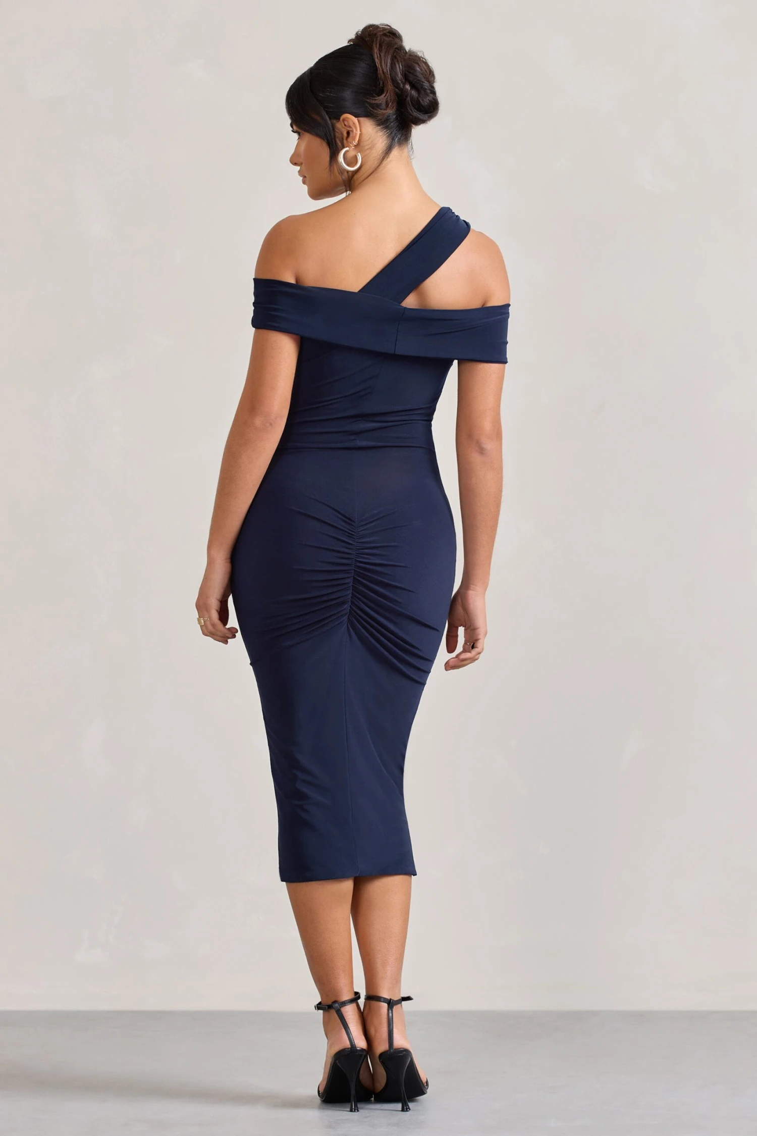 Chain Reaction | Navy Strappy Asymmetric Bodycon Midi Dress - Image 2