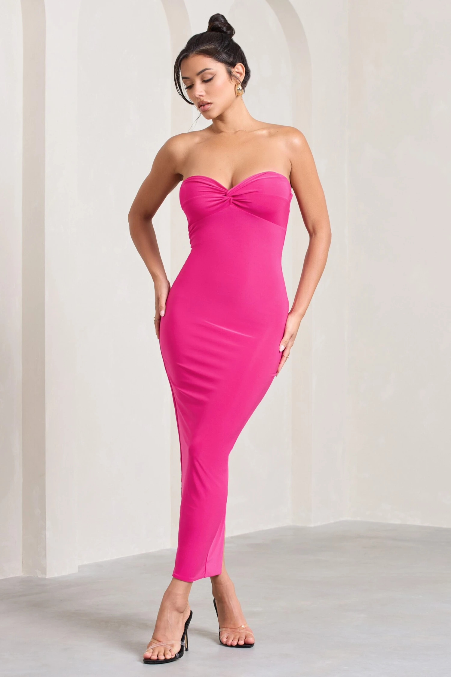 Evita | Hot Pink Sweetheart Twist Detail Maxi Dress - Image 3